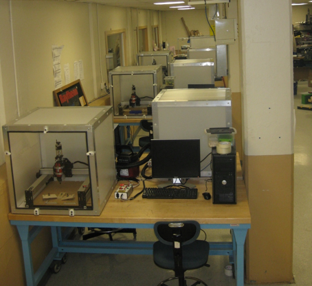 Image of the CNC lab at UML